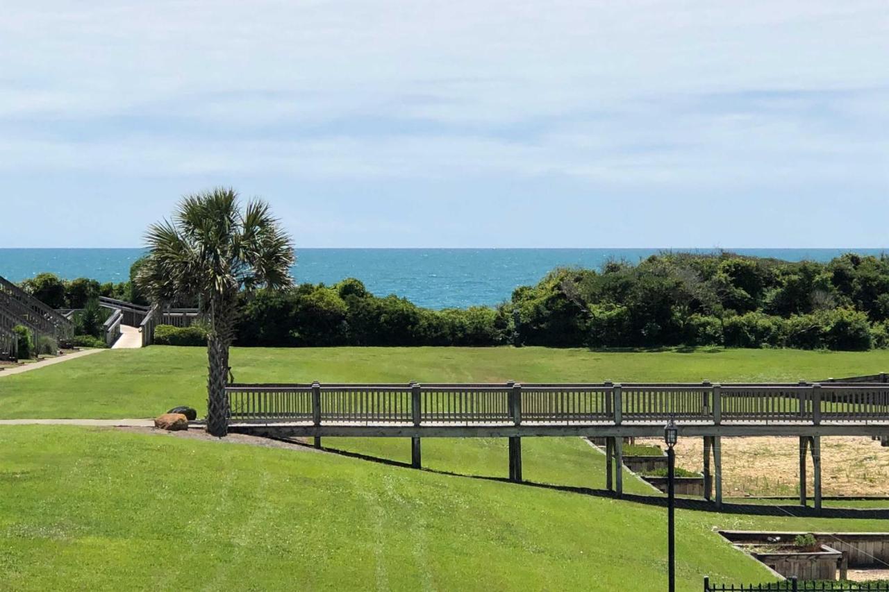 Bright Emerald Isle Condo With Private Beach Access! Экстерьер фото