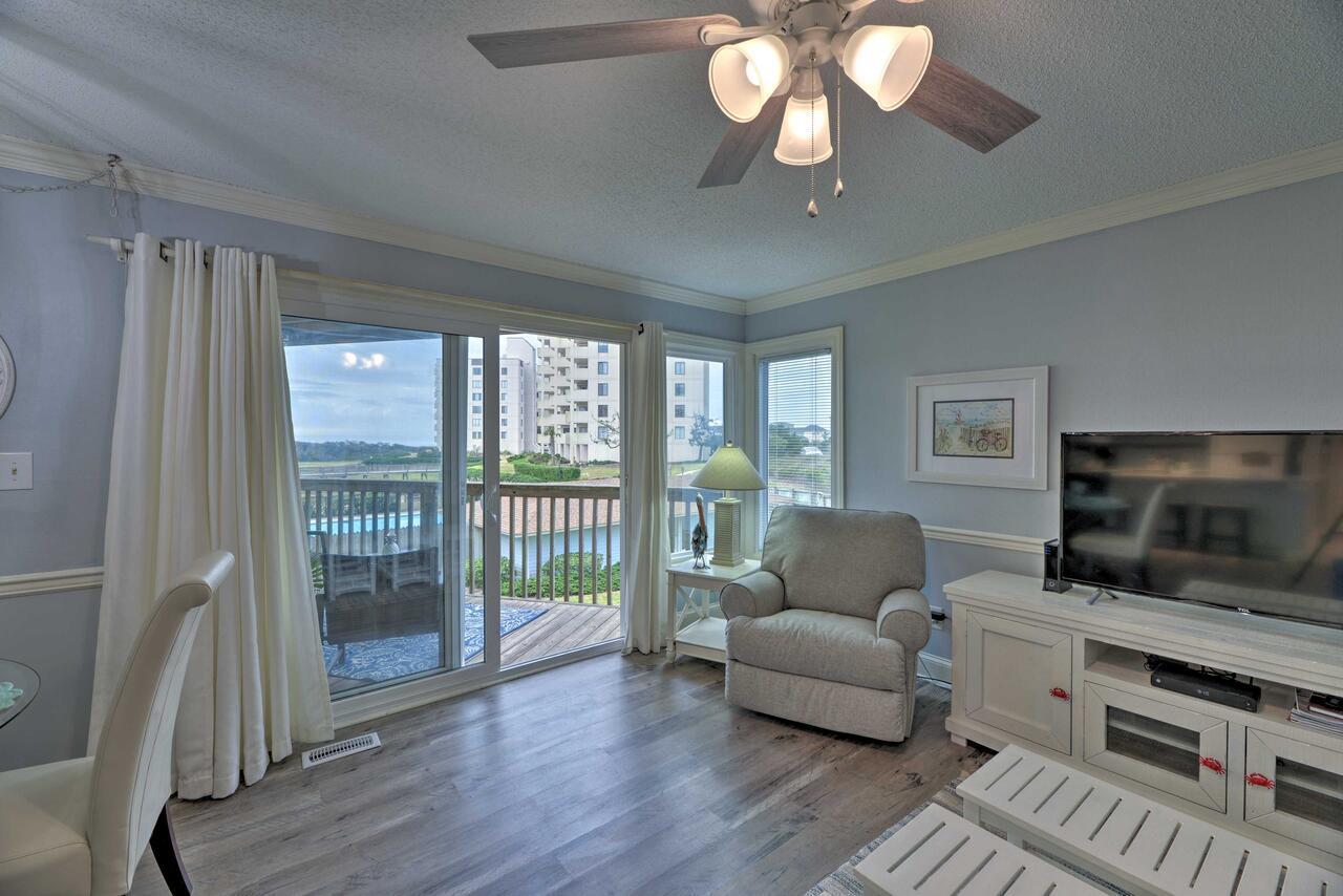 Bright Emerald Isle Condo With Private Beach Access! Экстерьер фото